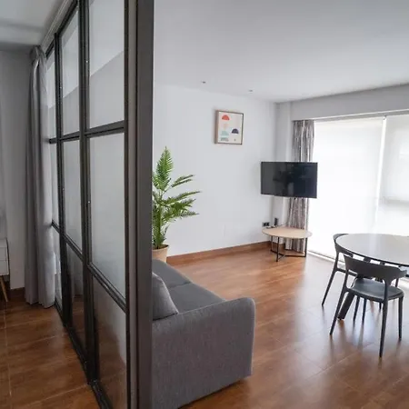 Ornis Poble Apartment